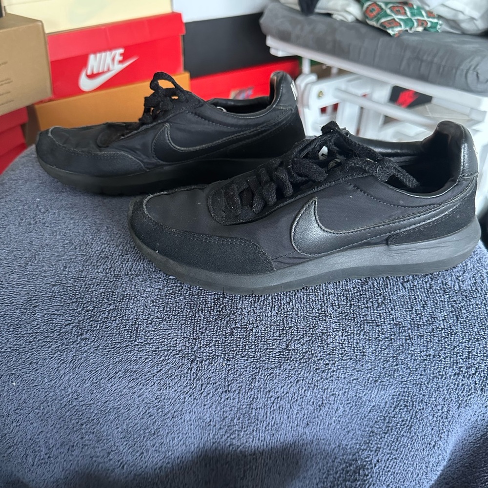 Nike Shoes Black Women’s Size 8